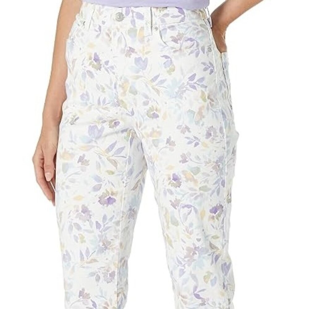 Gloria Vanderbilt Womens Rail Straight Leg  Roll Cuff Capris  Size 16
